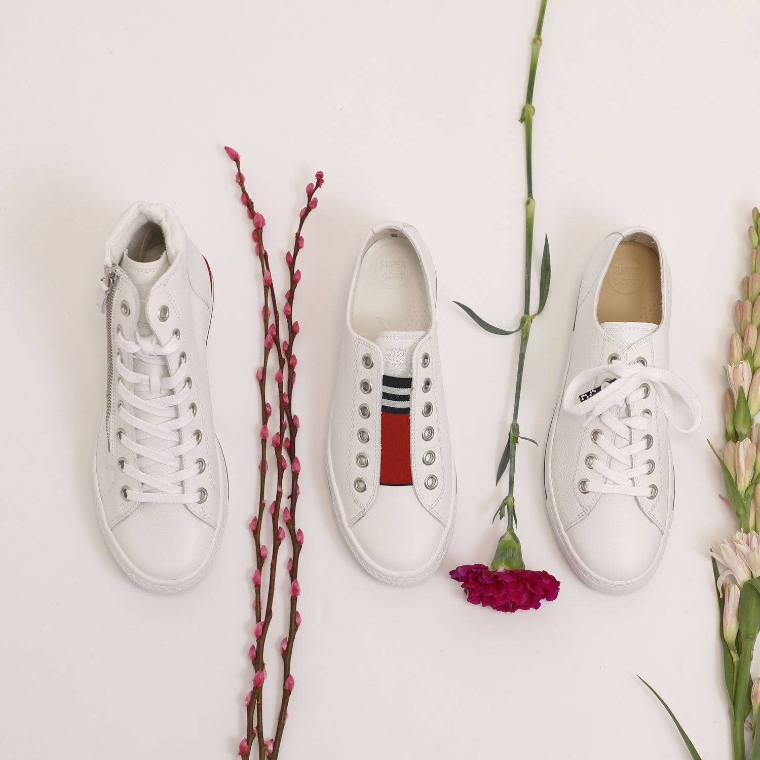 Drei weisse Damen Sneaker von Paul Green