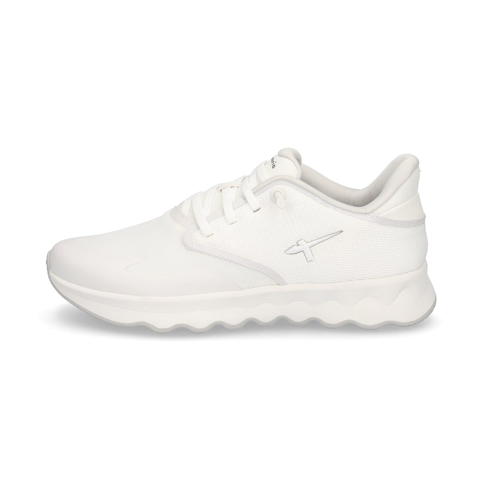 Tamaris women's sneakers white