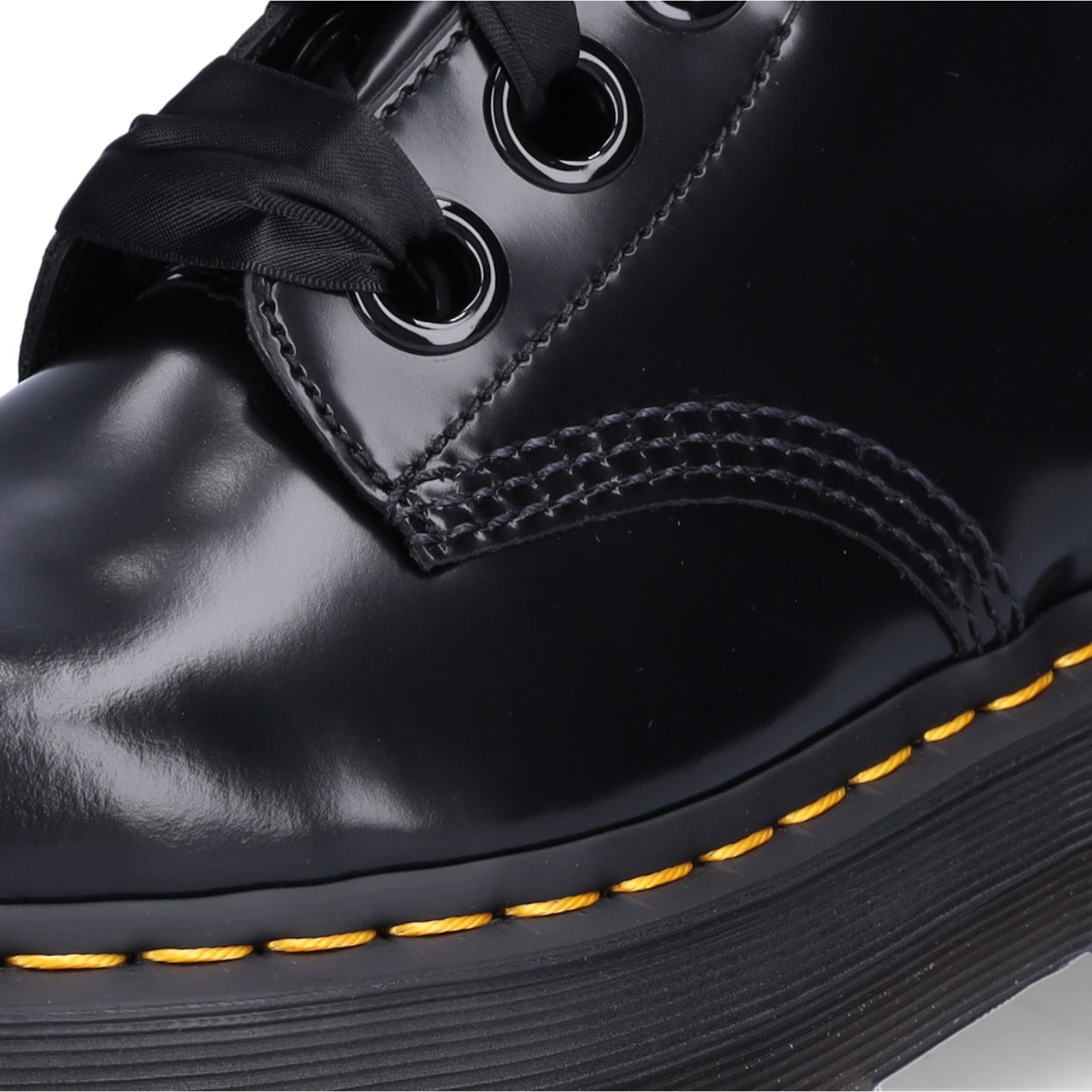 Dr. Martens Damen Plateau Schnürboot schwarz