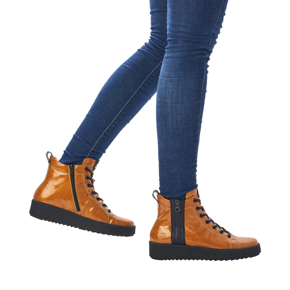Remonte women's lace-up boot yellow