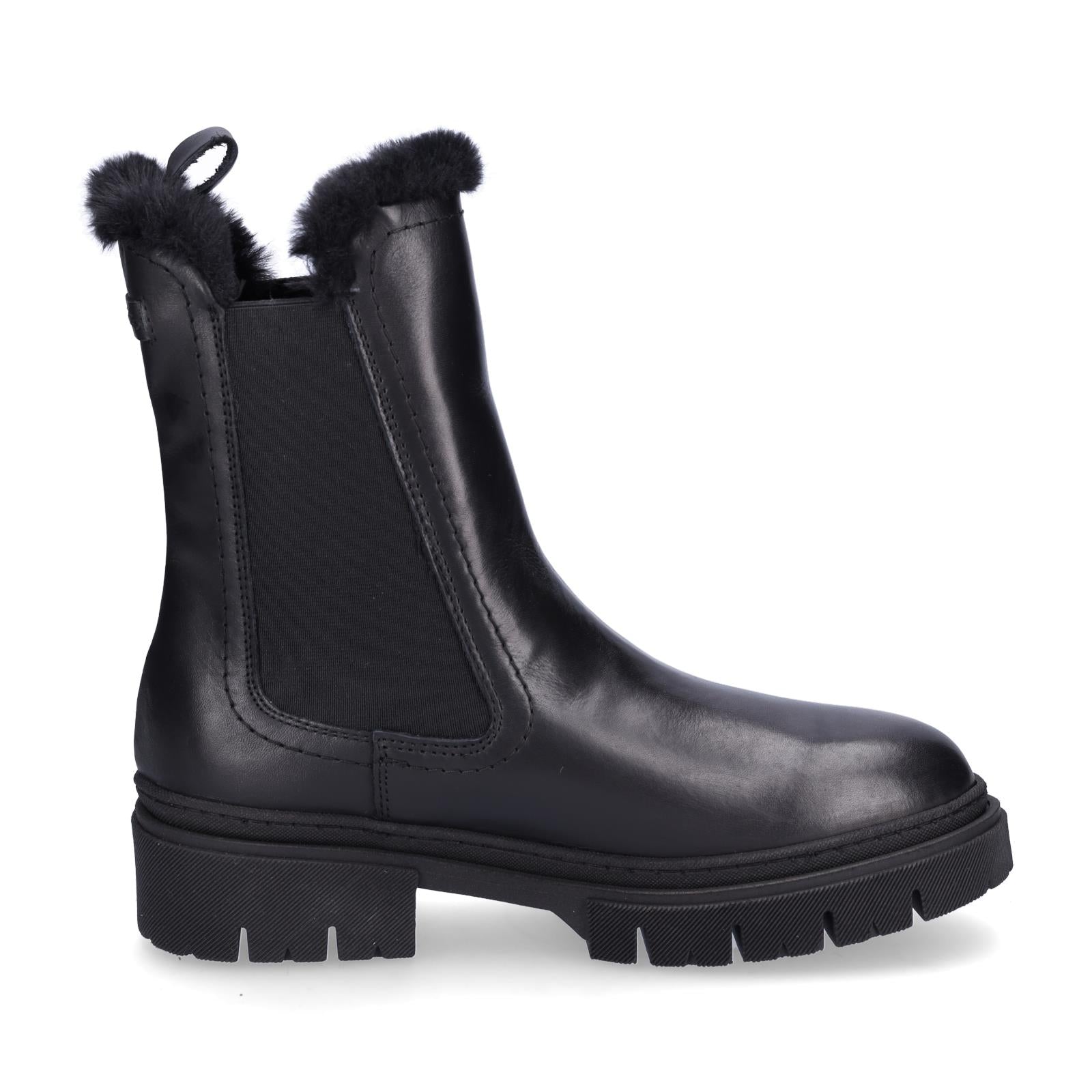 Tamaris women's Chelsea boot black