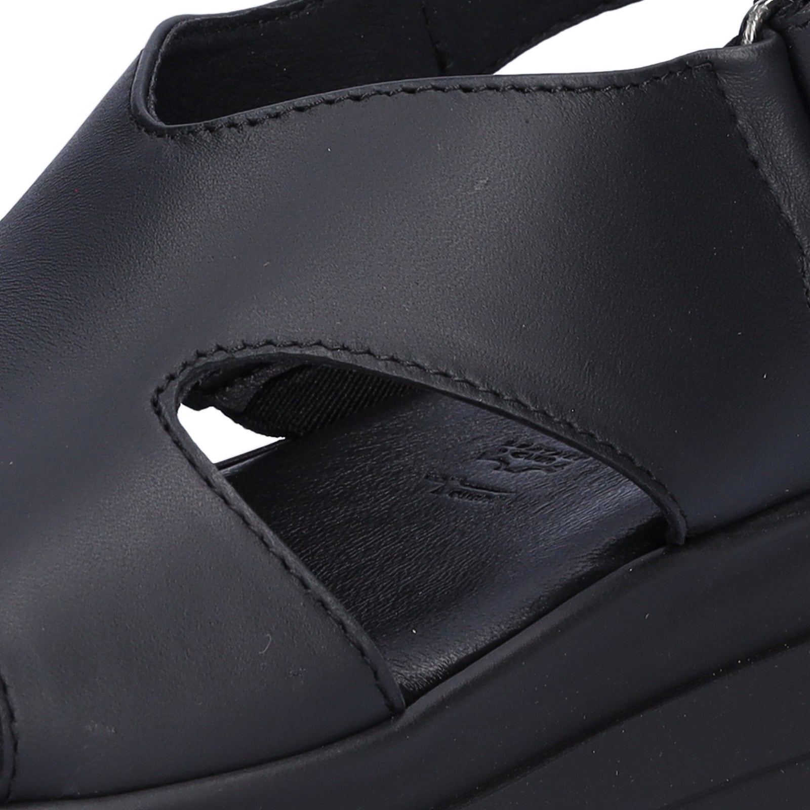 Tamaris women's sandals black