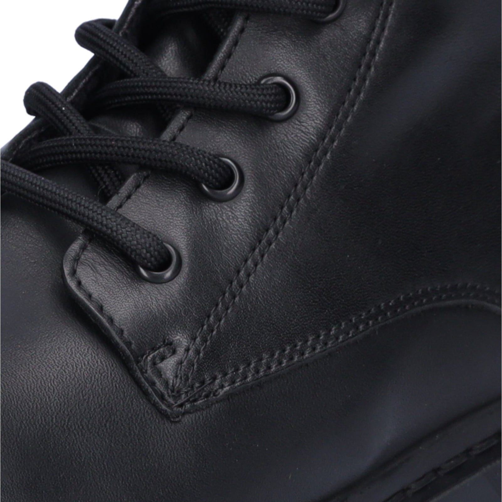 Tamaris women's lace-up boot black